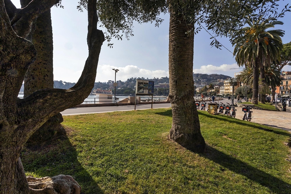 Casa Maril nel Centro Storico di Rapallo by Wonderful Italy view 3