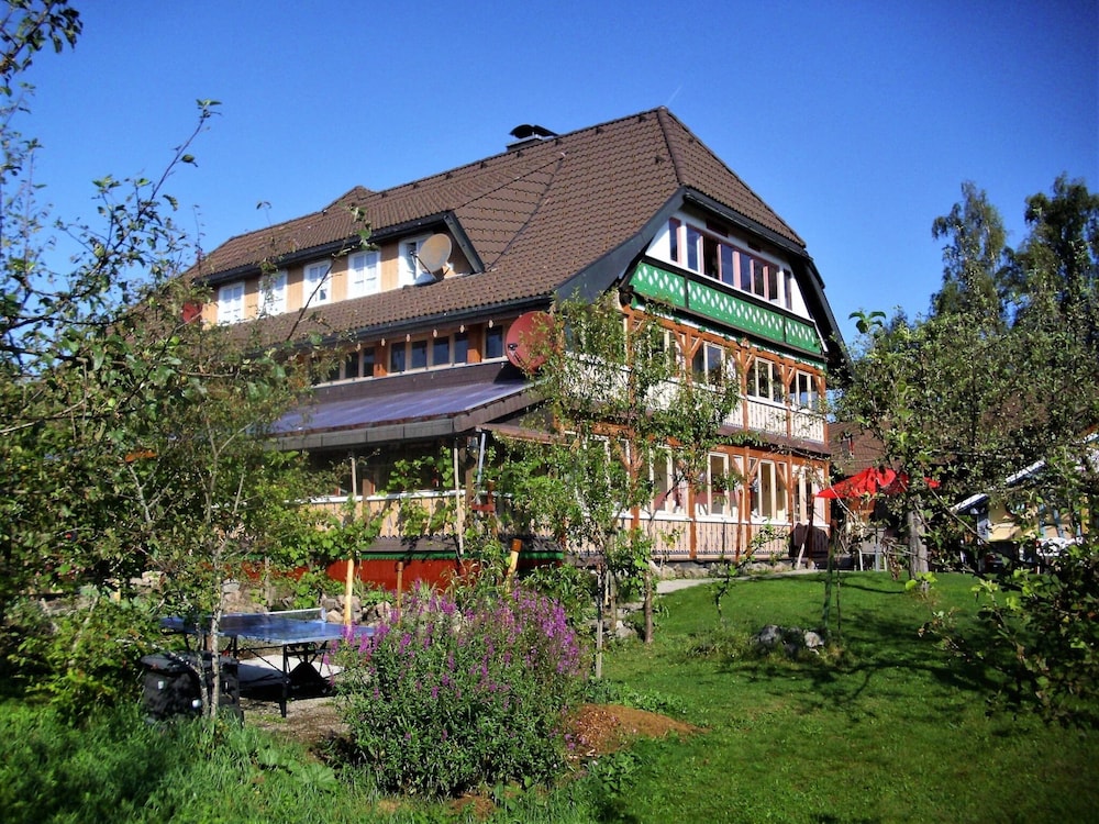 Photo 32