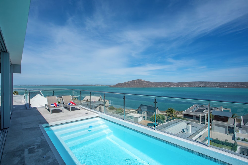 The View Langebaan with Heated Pool
