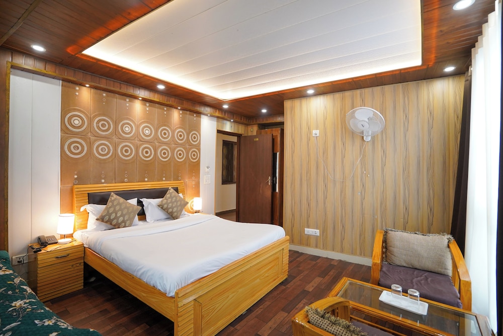 Hotel Sapphire unit of Anand Hospitality