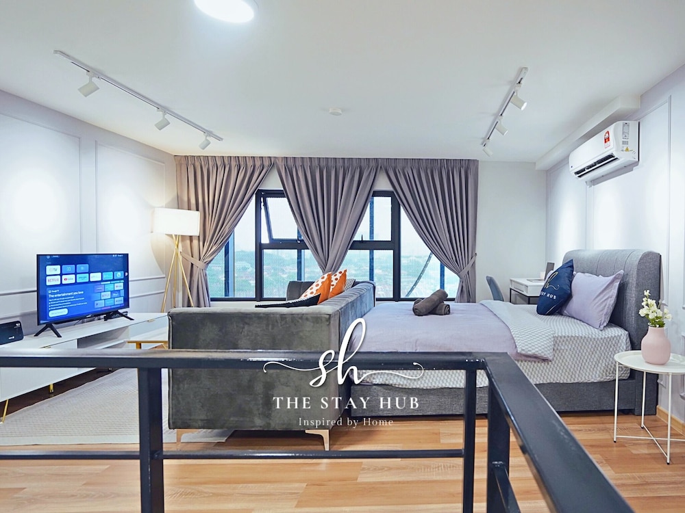 Arte Cheras Luxury Suites
