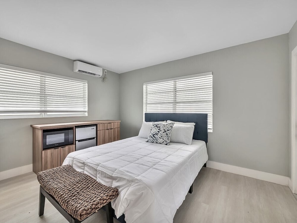 1BR Getaway by Dania & Hollywood Beach