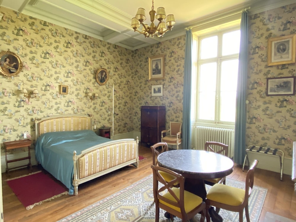 Countryside Castle With Concierge Luxury