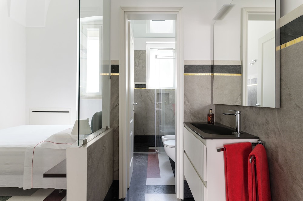 Hydeout Palace - Luxury &Spa Suites by Wonderful Italy