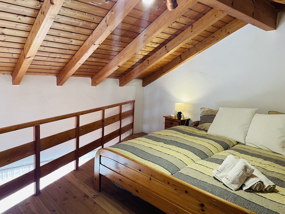 Casa Rural Comares con Piscina Privada by At Home