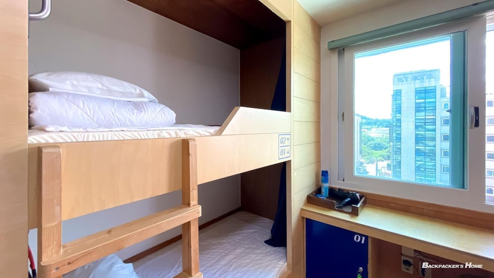 Backpacker's Home 18