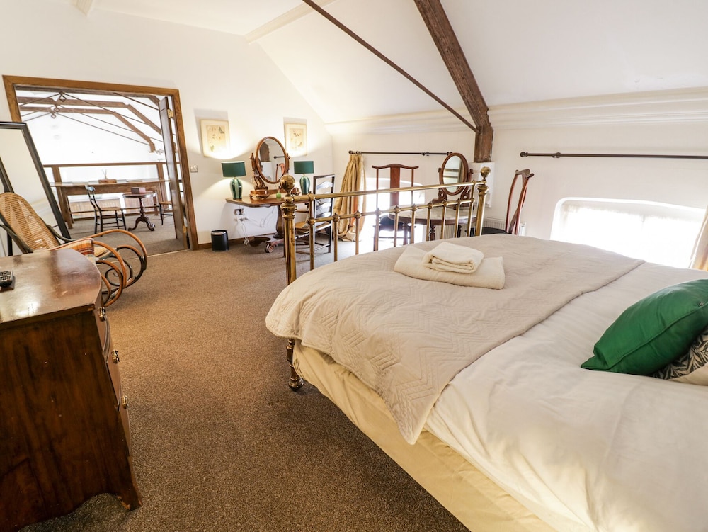 Chetwynd Lodge