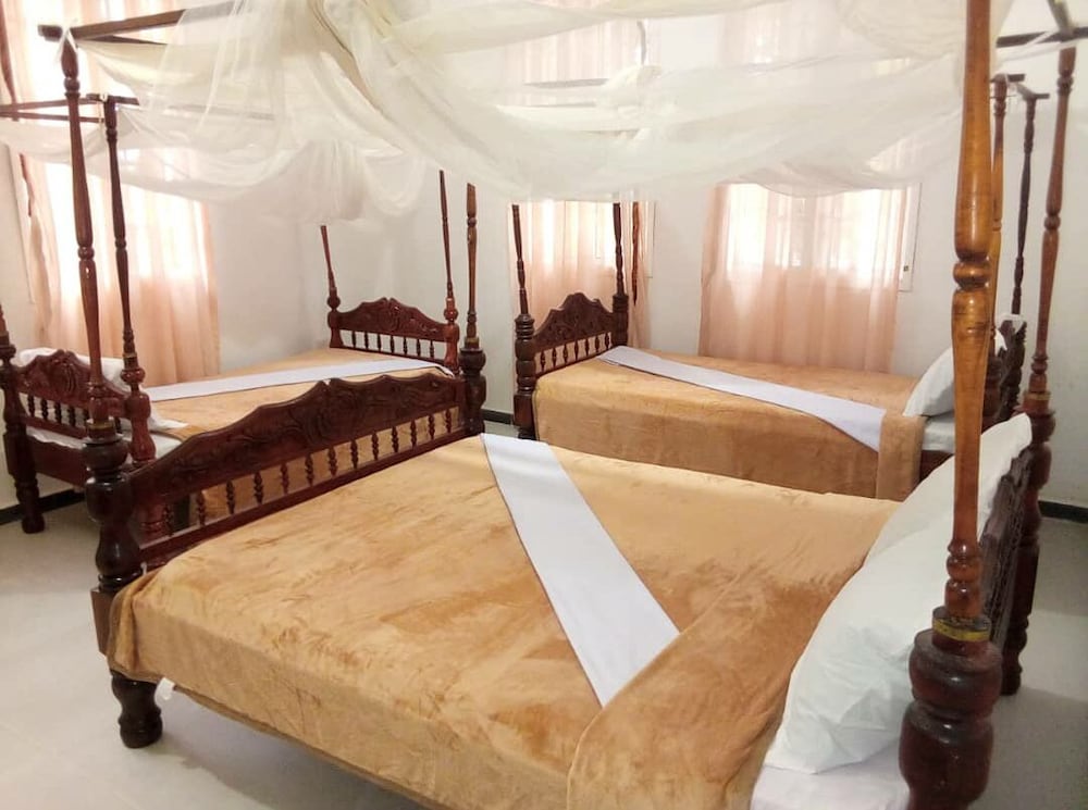 Sharook Lodge - Hostel view 4