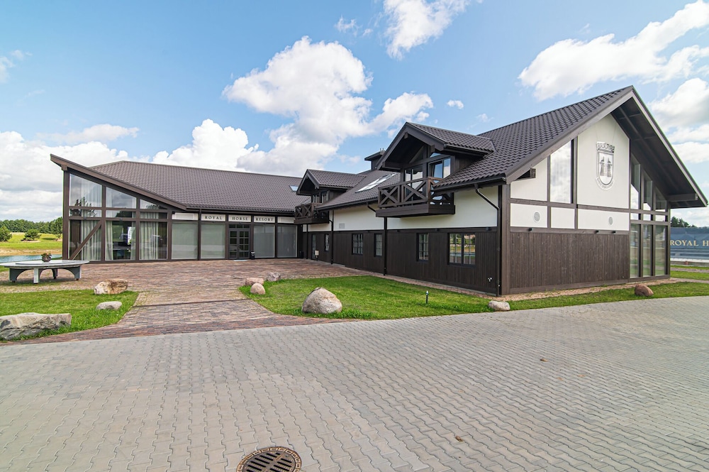 Royal Horse Resort