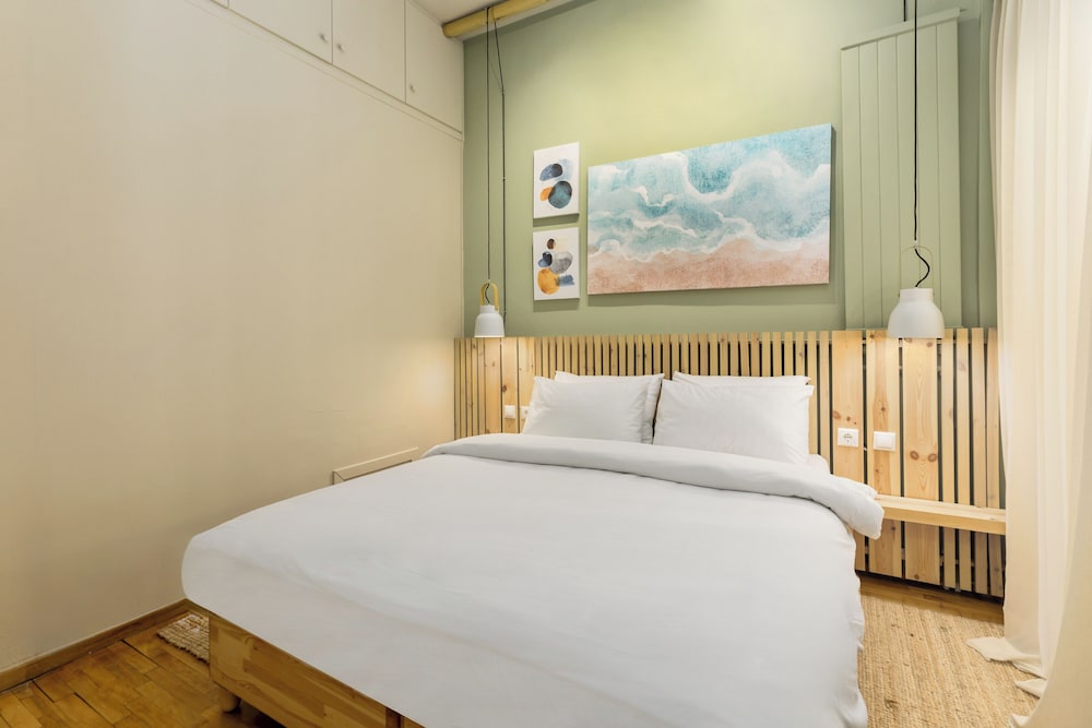 Infinity & Beyond seafront apartments