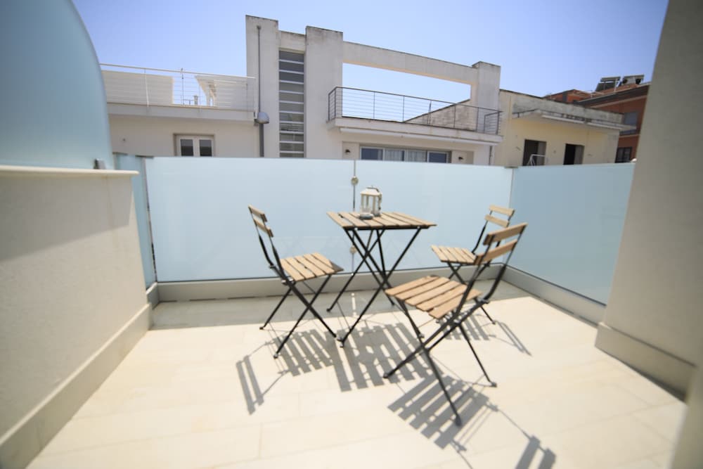 Riviera Luxury Rooms