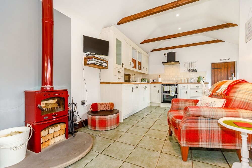 Driffield Vacations - Willow Cottage - Property Image 3