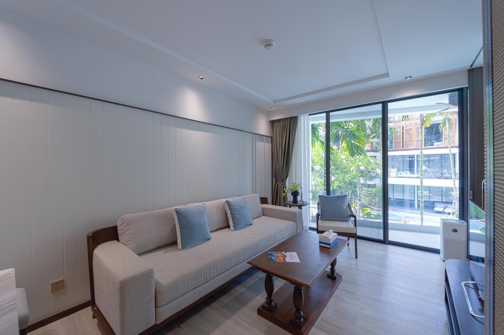InterContinental Residences 2Bedroom IRA