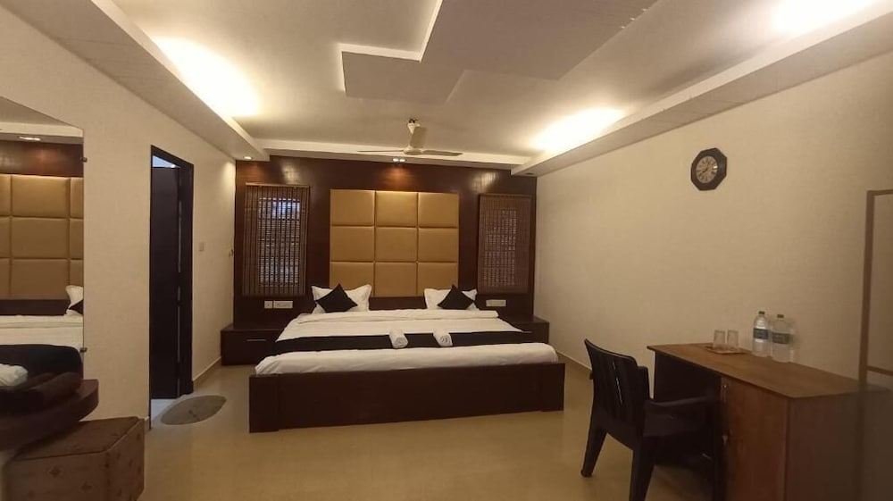 Lavita Sports Villa by NHospitality