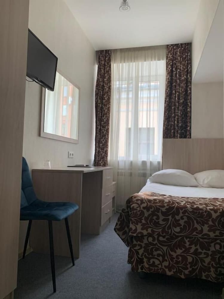 Matrix Hotel