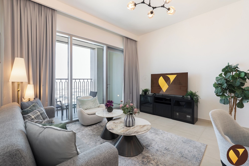 Downtown with Direct Access to Dubai Mal