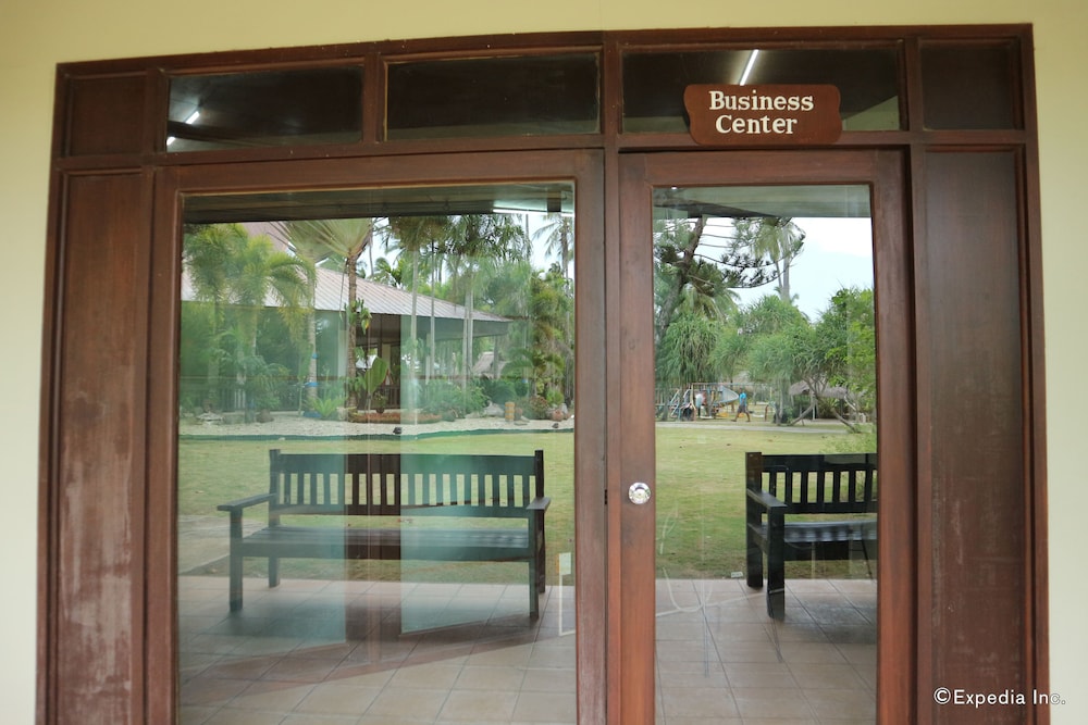 Dos Palmas Island Resort & Spa