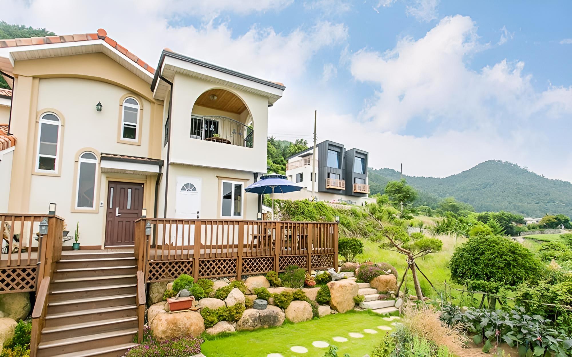 Namhae Landscape Pension