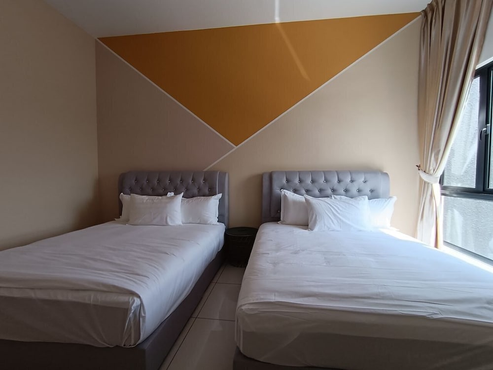 The Horizon Ipoh Dual L13 by Grab A Stay photo 7