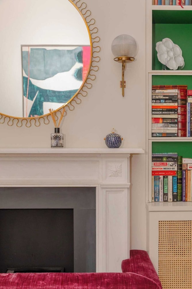 Luxurious & Stylish 2BD House - Bayswater!