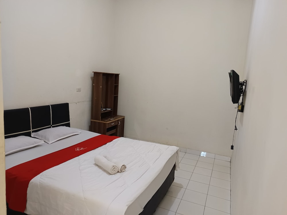 Four Hostel Bandar Lampung