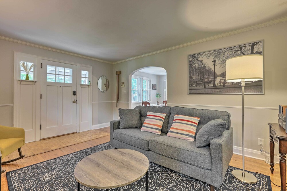 Cincinnati Vacations - Charming Cincinnati Home < 10 Mi to Downtown! - Property Image 18