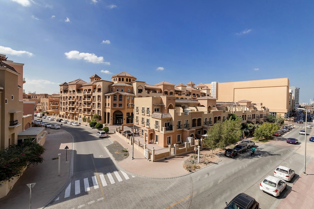 Excellent 1BR in Binghatti Crescent