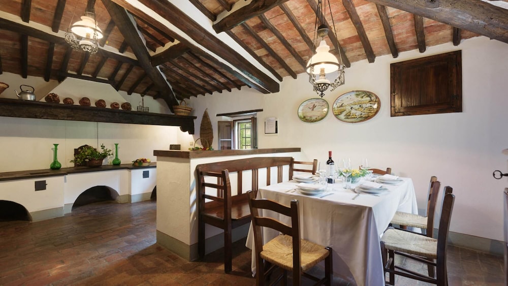 Crognole 6 in Radda in Chianti view 4