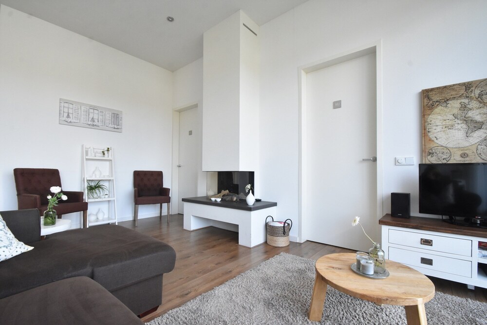 Luxury Villa in Harderwijk near Lake