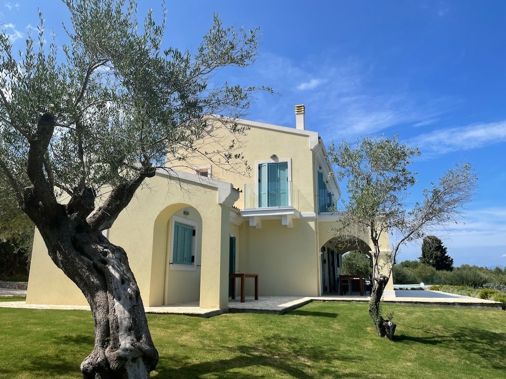 Villa Nisi view 5