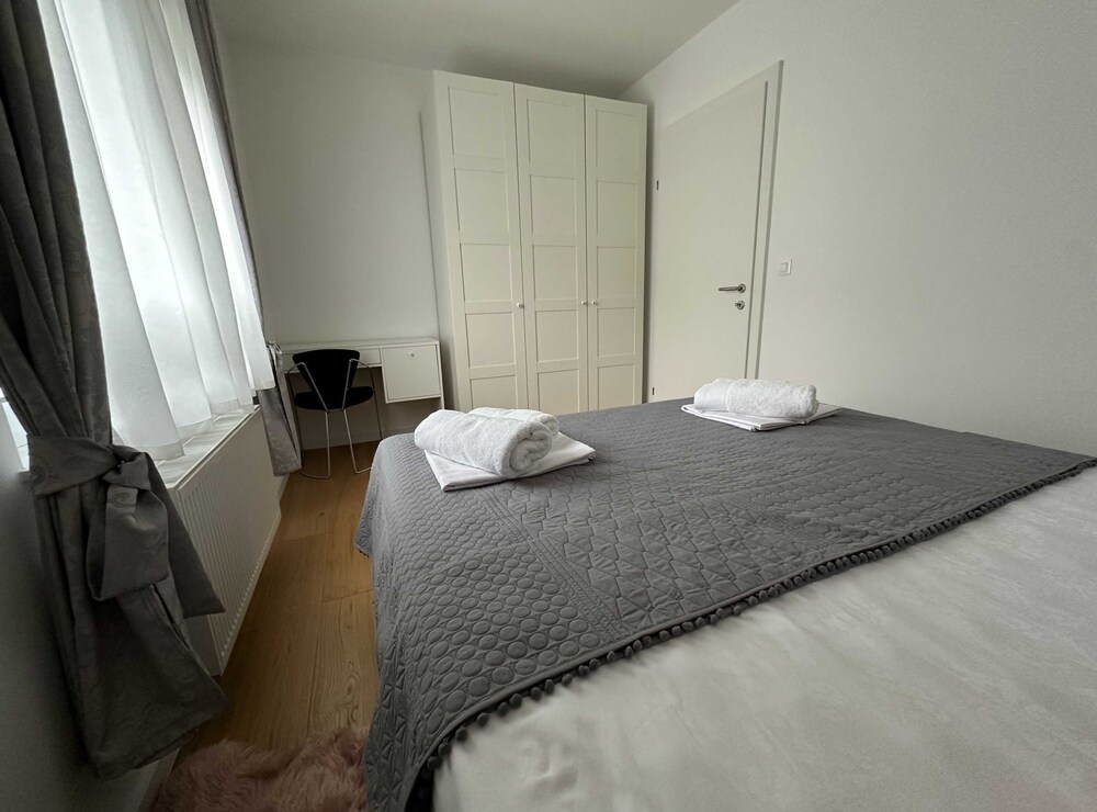 Cozy Retreat in Krapinske Toplice: Comfort and Prime Location With Private Parking
