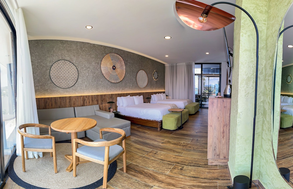 Vivanti Resort 40