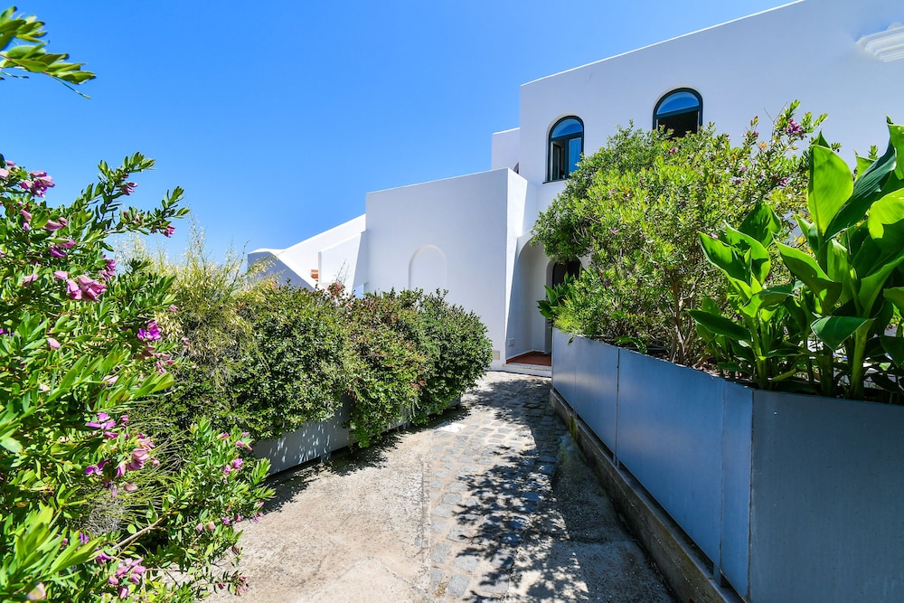 Villa Lentisco