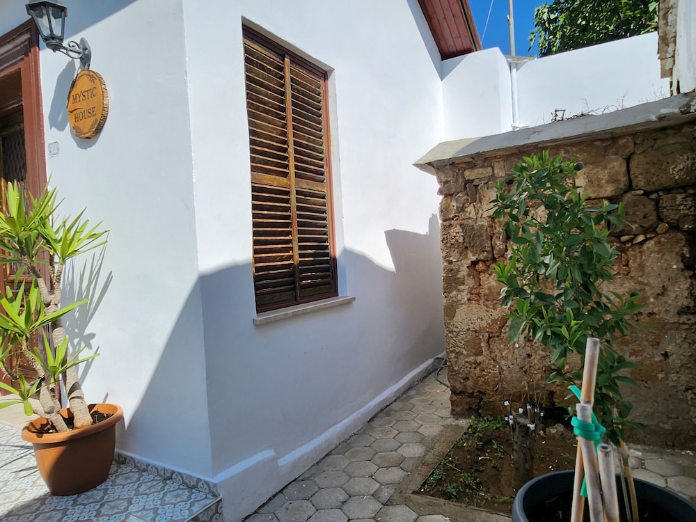 Mystic Guest House Walled City Famagusta