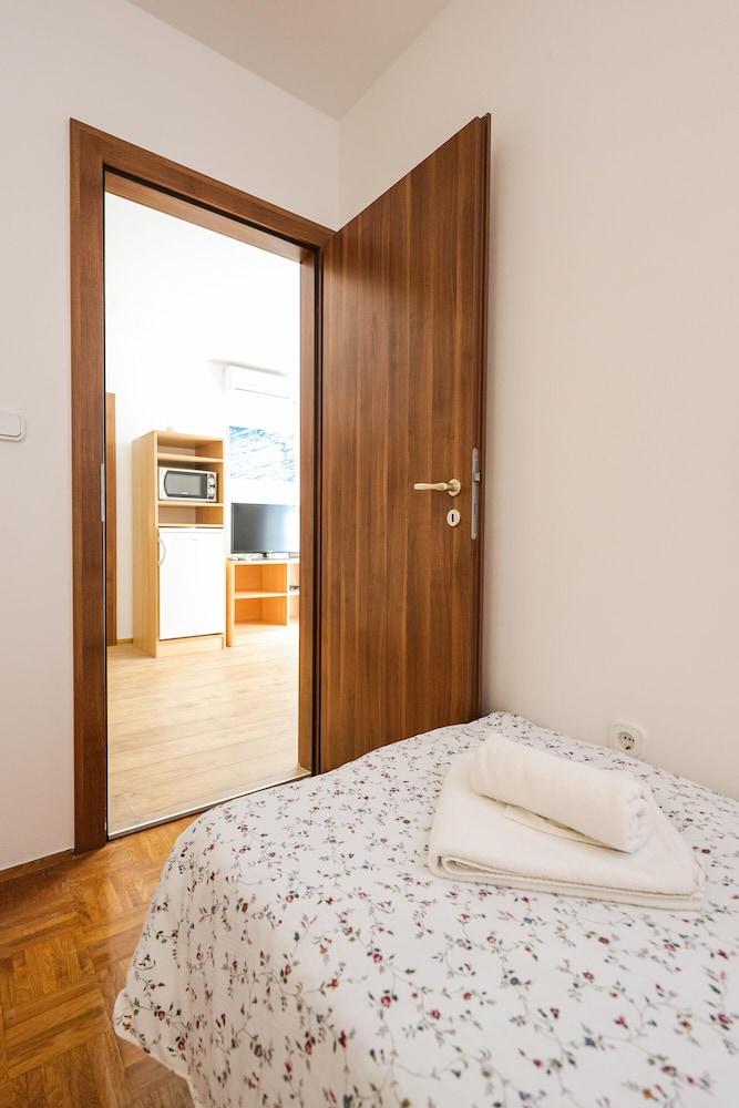 Luton Apartments, Zadar - Kozino, Heated Pool & Hot Tub