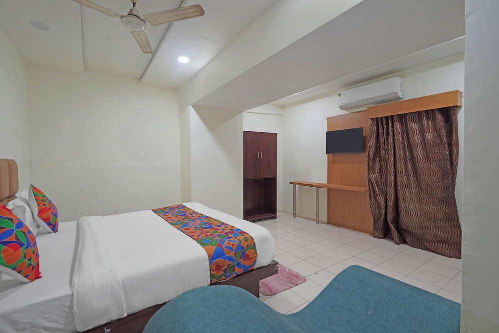 Fabhotel Rajtilak