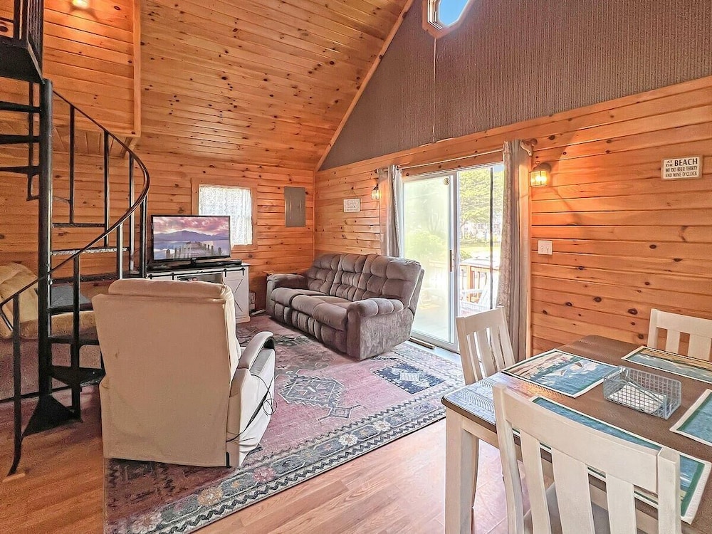 Beach Daze Cottage