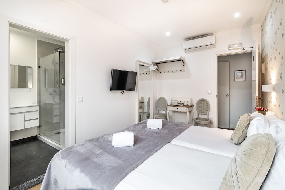 Lisbon Terrace Suites for Large Groups