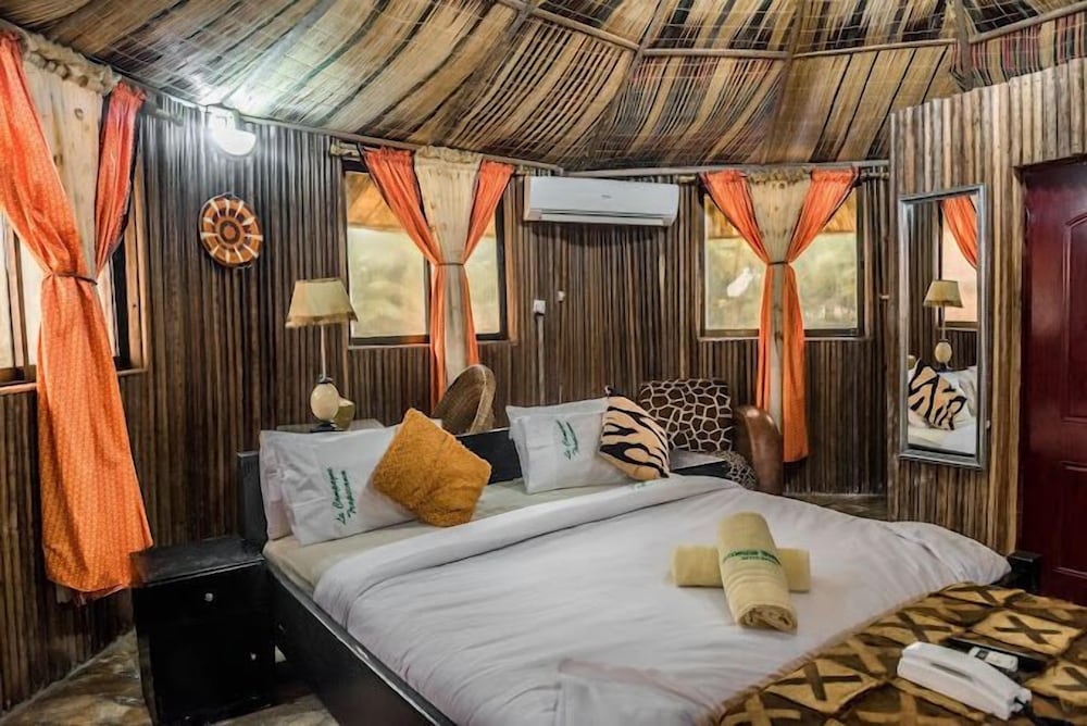 La Campagne Tropicana Beach Resort