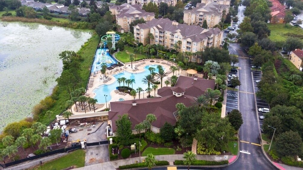 Summer Dreams 3 Bed Condo In Windsor Hills 3 Bedroom Condo by RedAwning view 5