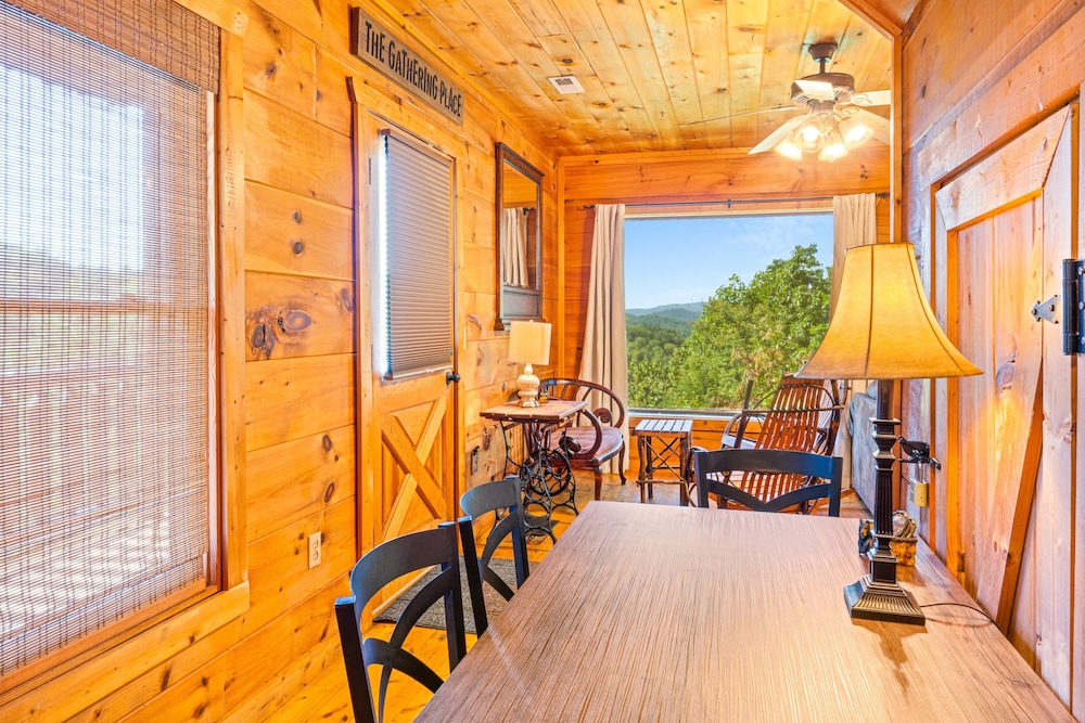 Firefly Lodge 1 Bedroom Cabin