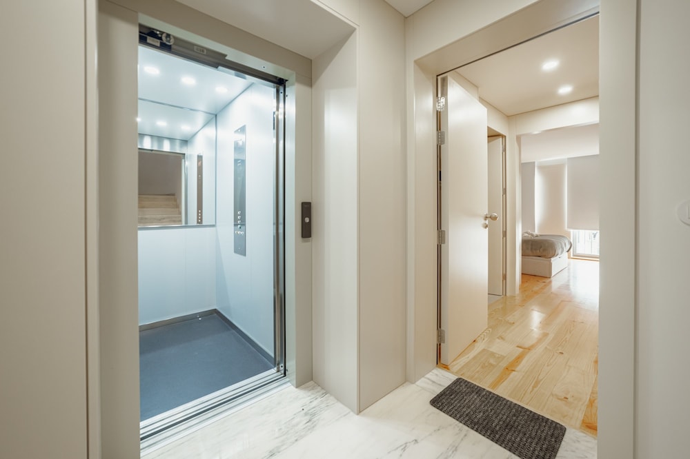 Gaia Premium B Apartment by Vacationy