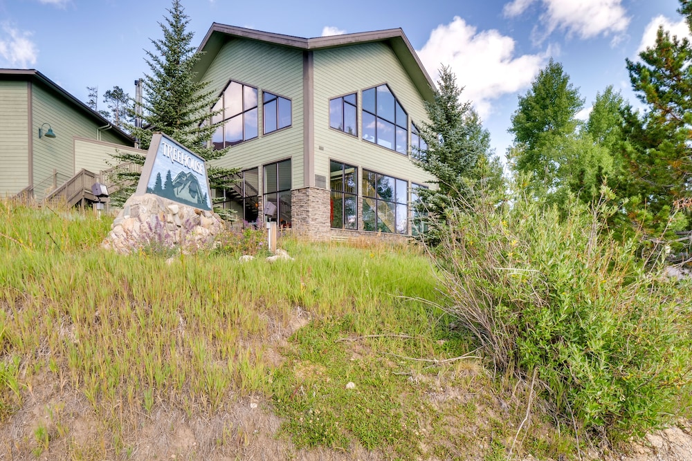 Summit County Vacations - Silverthorne Condo w/ Community Pool Hot Tub! - Property Image 14