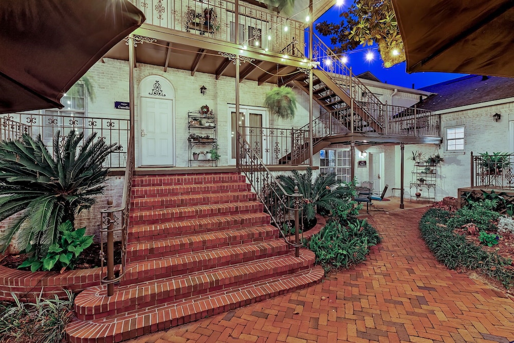 Jubilee Suites Boutique B&B