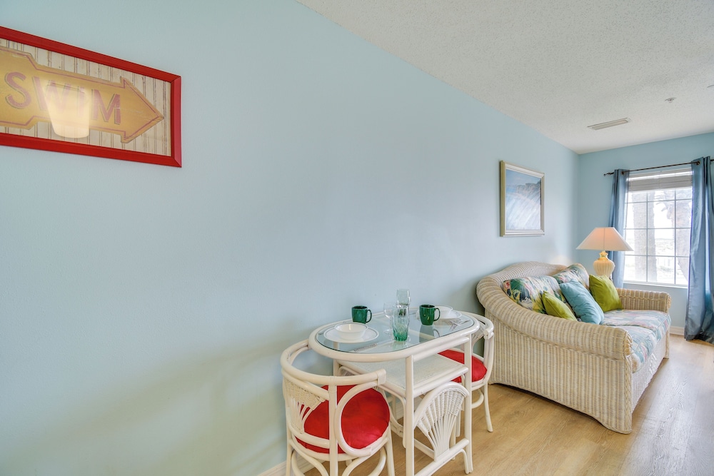Gulf Shores Condo: Beach-view Patio, Walk to Shore view 2