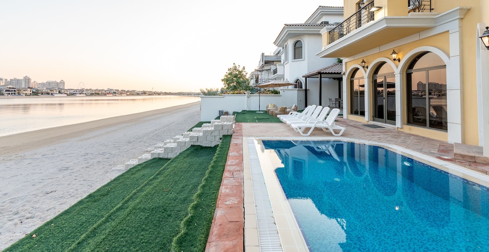 Signature Palm Villas - Mint Stay