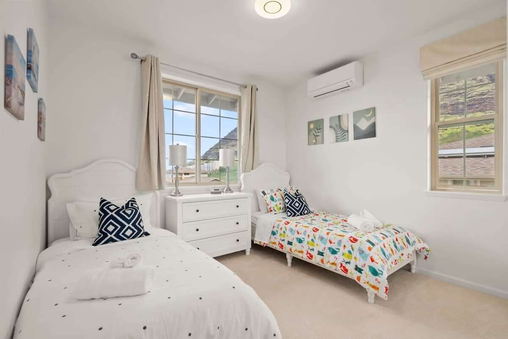 @ML Ocean View, Golf, Gazebo and Bbq, we Have All!