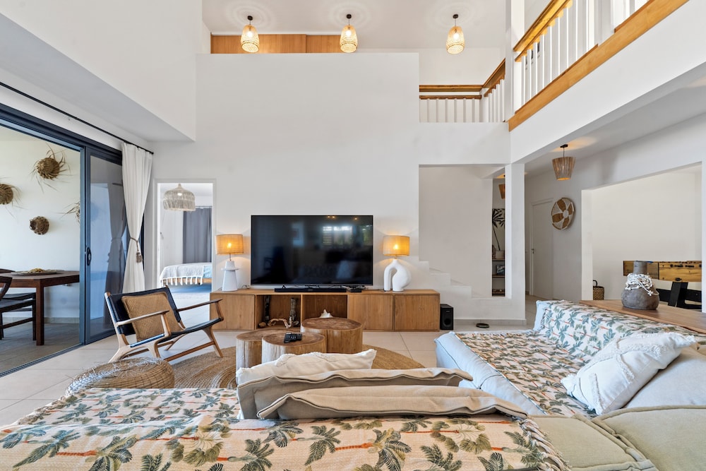 Hinarani Villa