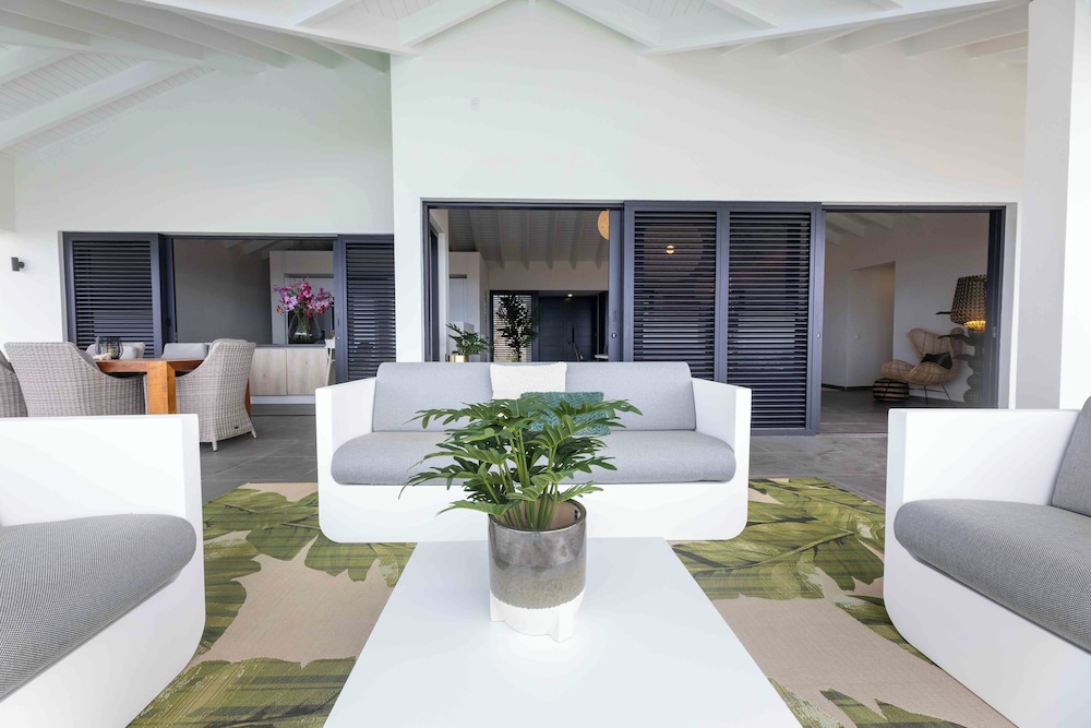 Coral Estate Holidays