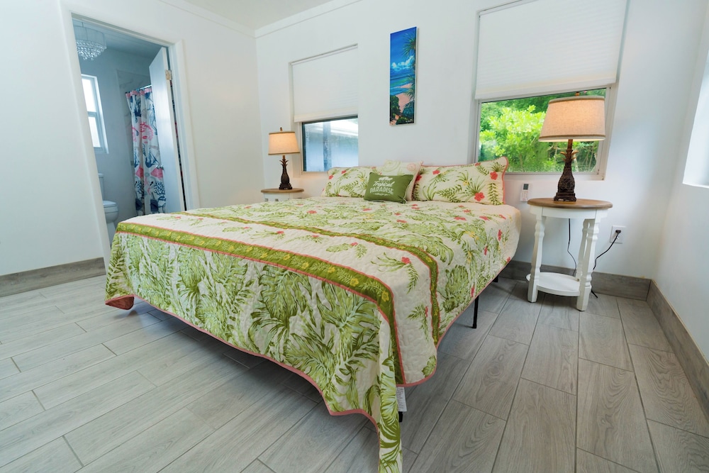 Caribbean Haven: Secluded Retreat With Stunning Ocean Views